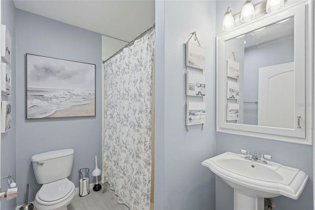 4800 16TH STREET N, St Petersburg, FL 33703