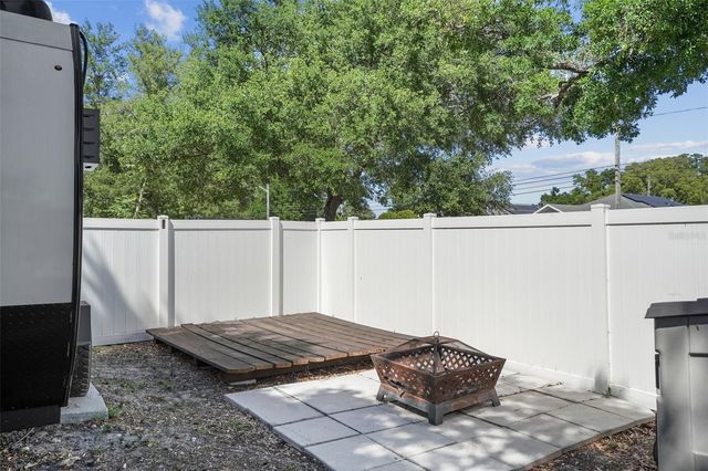 4800 16TH STREET N, St Petersburg, FL 33703