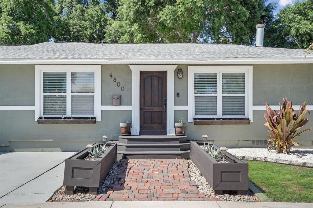 Image 56 of property listing at 4800 16TH STREET N, St Petersburg, FL 33703