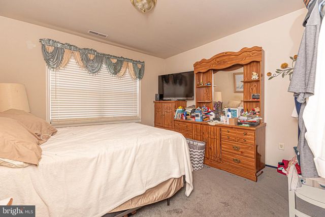 811 UPLAND DR, Salisbury, MD 21801