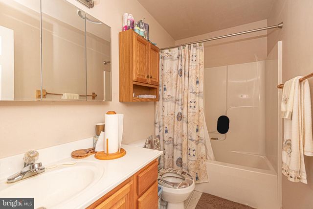 811 UPLAND DR, Salisbury, MD 21801