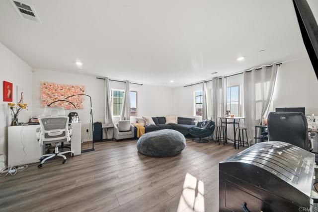 28428 Fressia Drive, Winchester, CA 92596