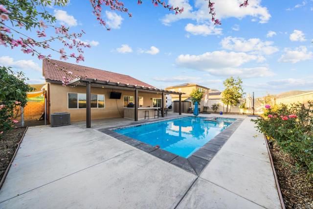 28428 Fressia Drive, Winchester, CA 92596