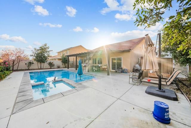 28428 Fressia Drive, Winchester, CA 92596