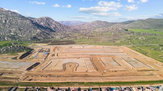 28428 Fressia Drive, Winchester, CA 92596