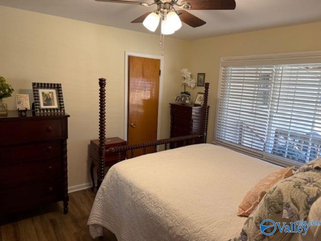 515 Crestline Drive SW, Hartselle, AL 35640