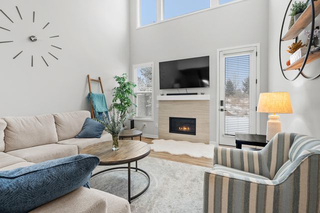 4053 Enclave Way, Kalamazoo City, MI 49006