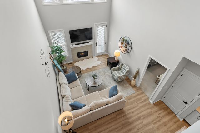 4053 Enclave Way, Kalamazoo City, MI 49006