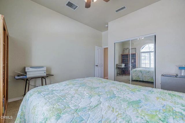 8585 W Avenue E, Lancaster, CA 93536