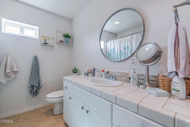 8585 W Avenue E, Lancaster, CA 93536