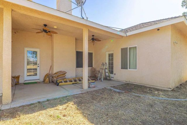 8585 W Avenue E, Lancaster, CA 93536
