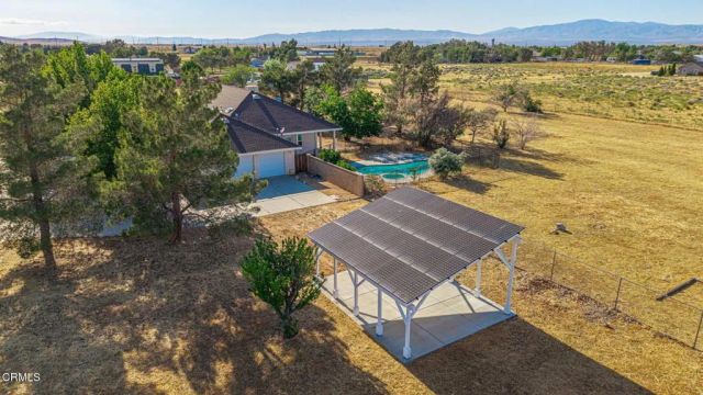 8585 W Avenue E, Lancaster, CA 93536