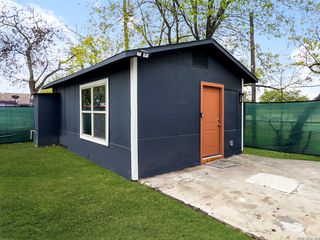 1606 W Wildwood, San Antonio, TX 78201