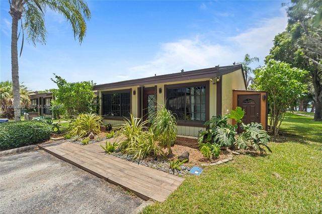 10398 Orange Court 10398, Pembroke Pines, FL 33026