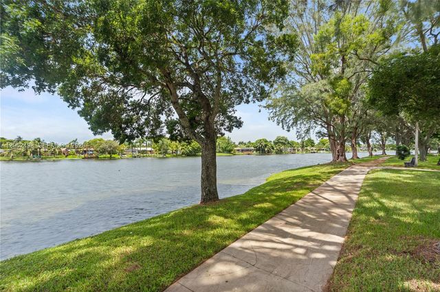 10398 Orange Court 10398, Pembroke Pines, FL 33026