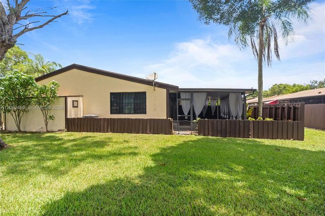 10398 Orange Court 10398, Pembroke Pines, FL 33026