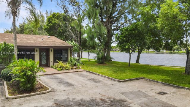 10398 Orange Court 10398, Pembroke Pines, FL 33026