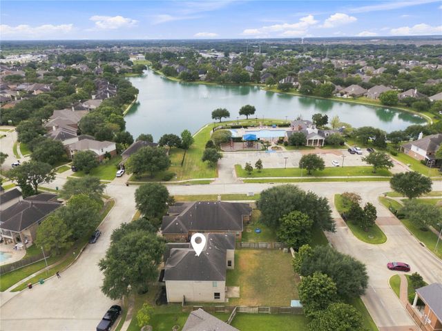 11107 Canyon Crossing Lane, Richmond, TX 77406