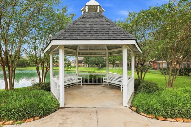 11107 Canyon Crossing Lane, Richmond, TX 77406
