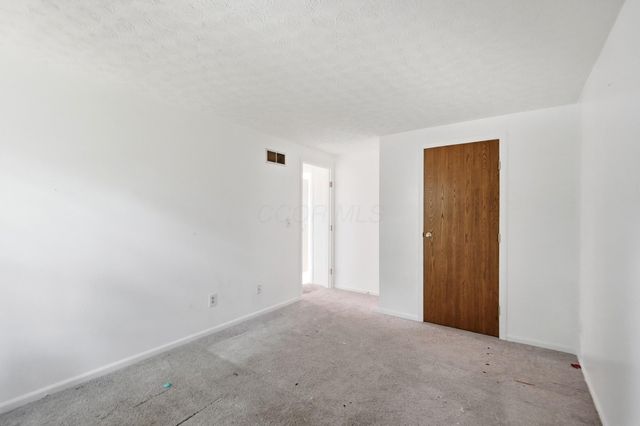 5151 Moonmist Court, Columbus, OH 43228