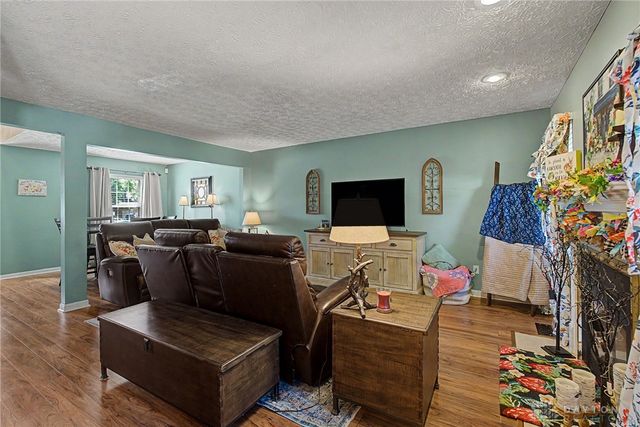 5829 Cedarwood Court, Maineville, OH 45039