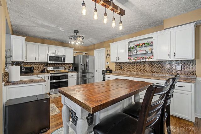 5829 Cedarwood Court, Maineville, OH 45039