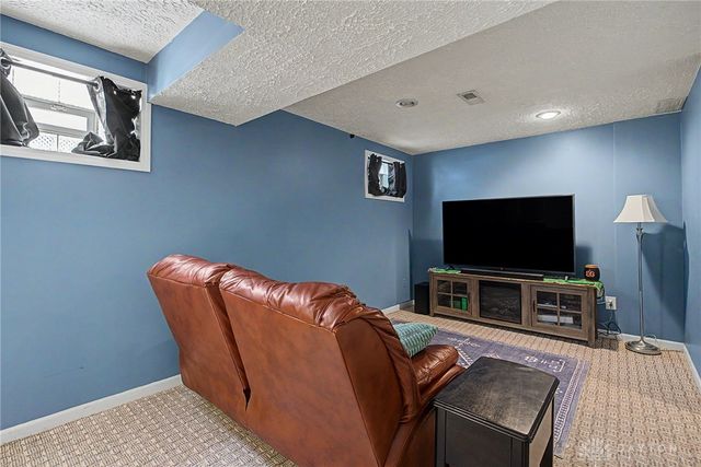 5829 Cedarwood Court, Maineville, OH 45039