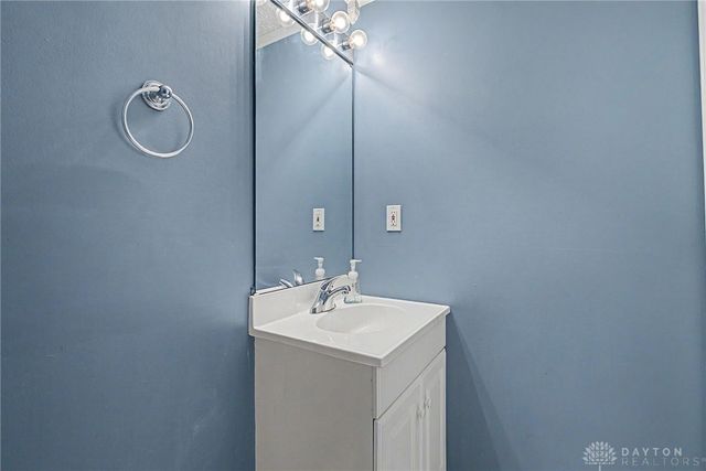 5829 Cedarwood Court, Maineville, OH 45039