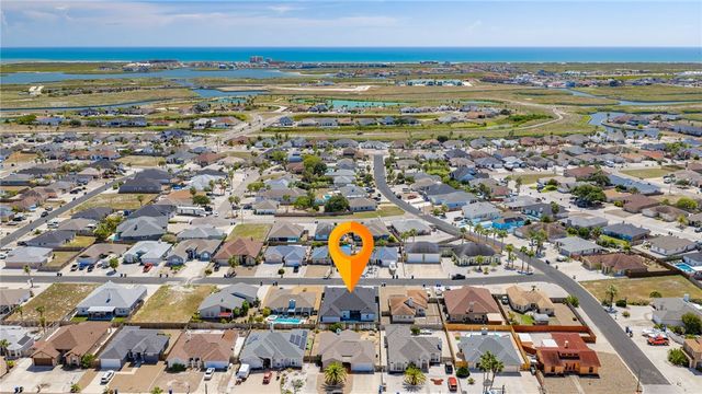 14845 Quarterdeck Dr, Corpus Christi, TX 78418