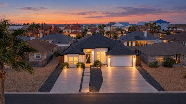 14845 Quarterdeck Dr, Corpus Christi, TX 78418
