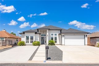 14845 Quarterdeck Dr, Corpus Christi, TX 78418