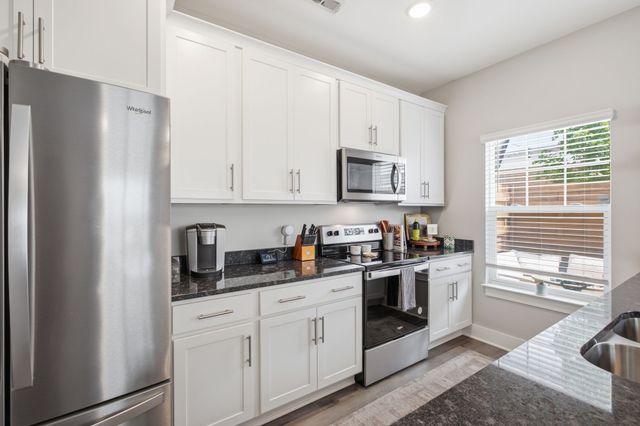 2412 Sayerville Ave, Old Hickory, TN 37138