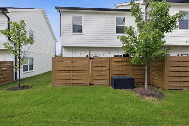 2412 Sayerville Ave, Old Hickory, TN 37138