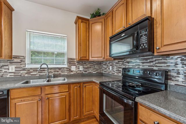 10103 ROLLING GREEN WAY, Fort Washington, MD 20744