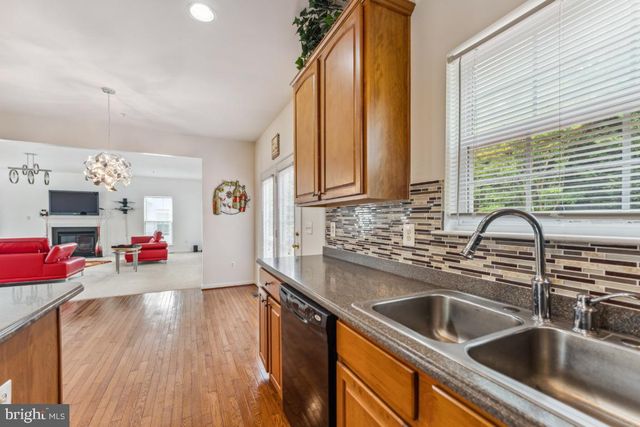 10103 ROLLING GREEN WAY, Fort Washington, MD 20744