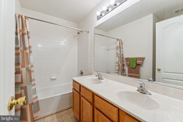 10103 ROLLING GREEN WAY, Fort Washington, MD 20744