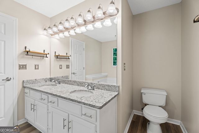 7164 Hazelwood Drive, Jonesboro, GA 30236