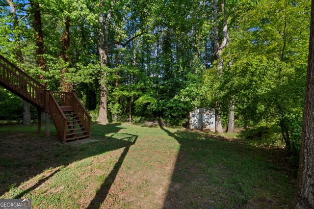 7164 Hazelwood Drive, Jonesboro, GA 30236