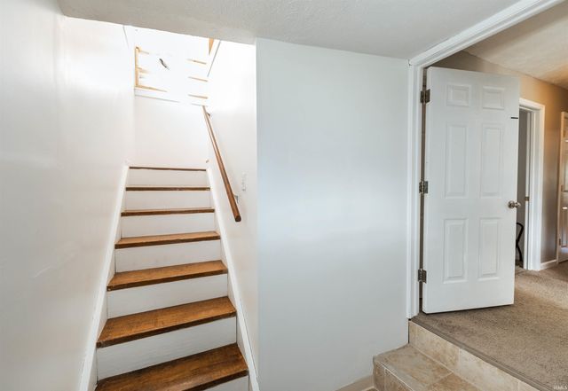 2708 S Rogers Street, Bloomington, IN 47403