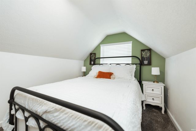 2708 S Rogers Street, Bloomington, IN 47403