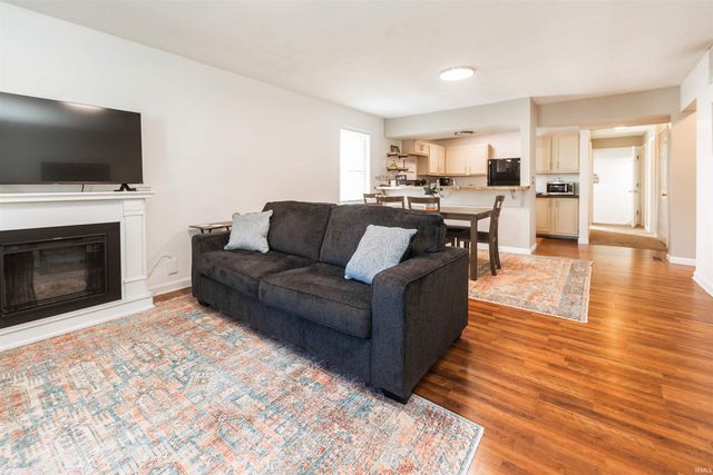 2708 S Rogers Street, Bloomington, IN 47403