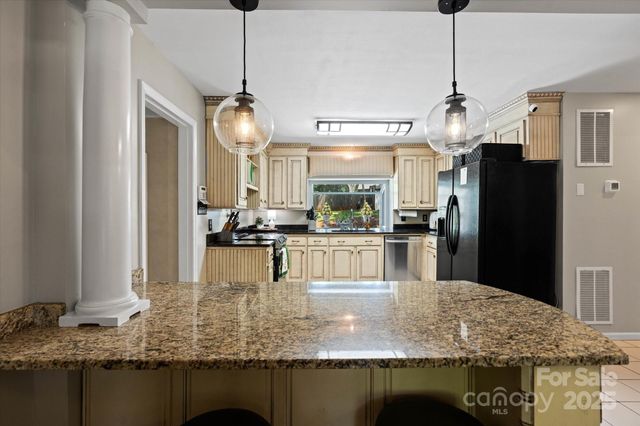 1496 Hardwood Circle, Newton, NC 28658