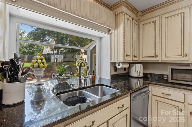 1496 Hardwood Circle, Newton, NC 28658