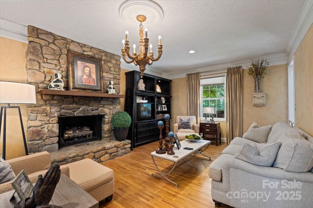 1496 Hardwood Circle, Newton, NC 28658