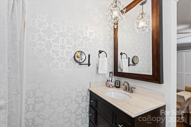1496 Hardwood Circle, Newton, NC 28658