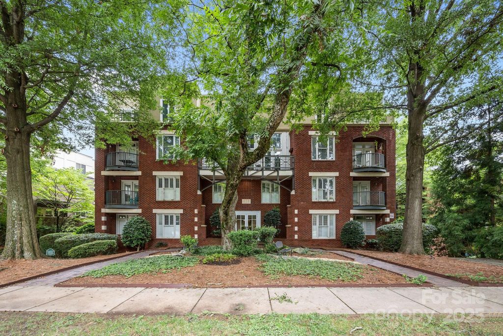416 Queens Road #19, Charlotte, NC 28207