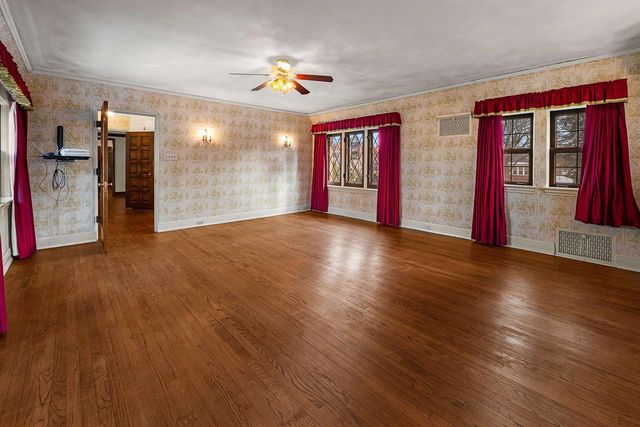 187 E DIVISION STREET, Fond Du Lac, WI 54935