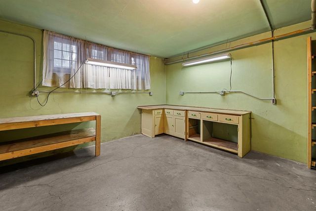 187 E DIVISION STREET, Fond Du Lac, WI 54935