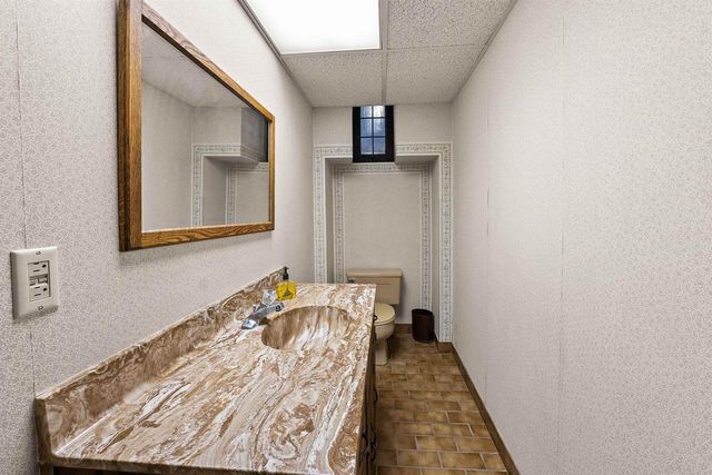 187 E DIVISION STREET, Fond Du Lac, WI 54935