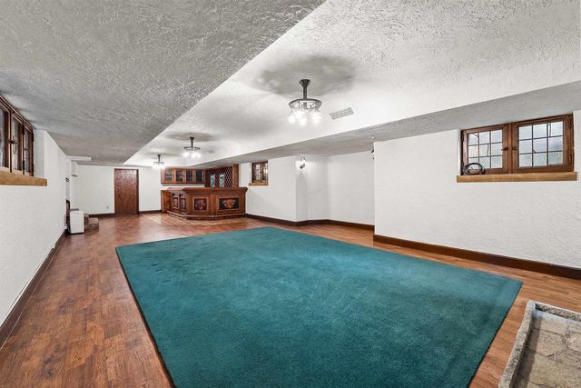 187 E DIVISION STREET, Fond Du Lac, WI 54935